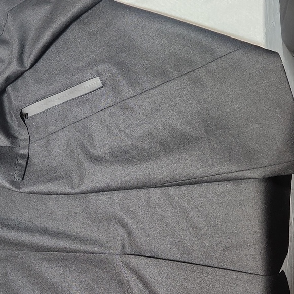 Hugo Boss Trench Coat - Picture 14 of 16